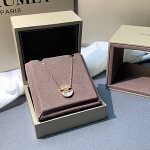 ❤️💙🩵🩷 Chaumet Women’s Necklaces